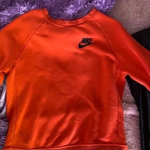Orange Nike sweatshirt M